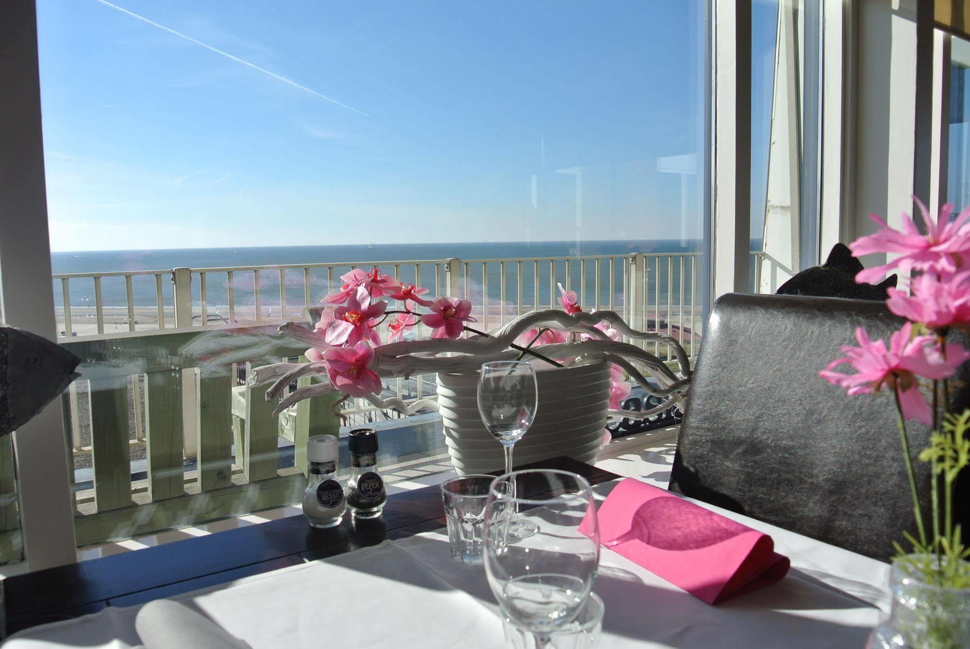 וייק אן זיי Strandhotel Het Hoge Duin מראה חיצוני תמונה